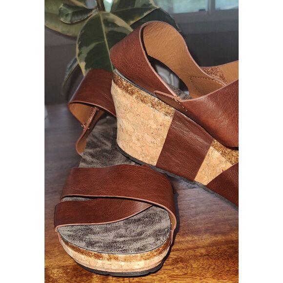 Pierre Dumas Size 11 Chantal 4 wedge cork heel sandals Whiskey - Picture 3 of 7